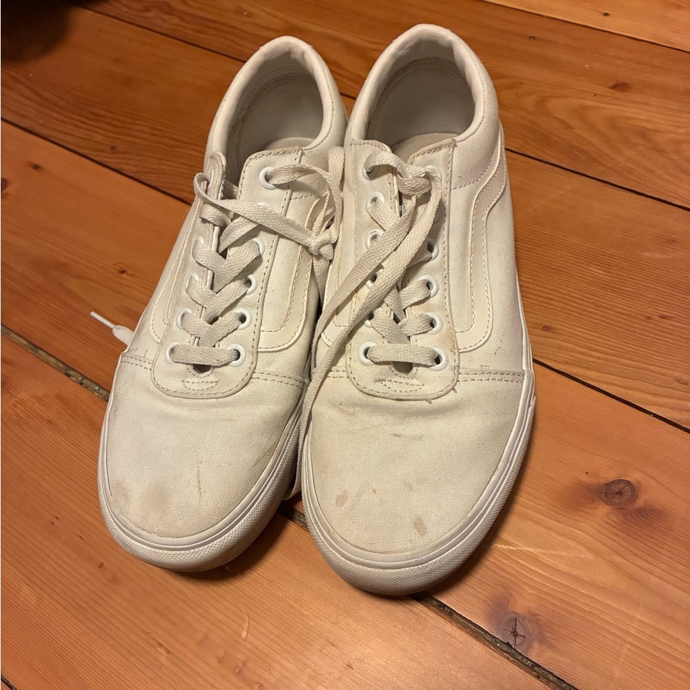 Women’s White Midform Vans